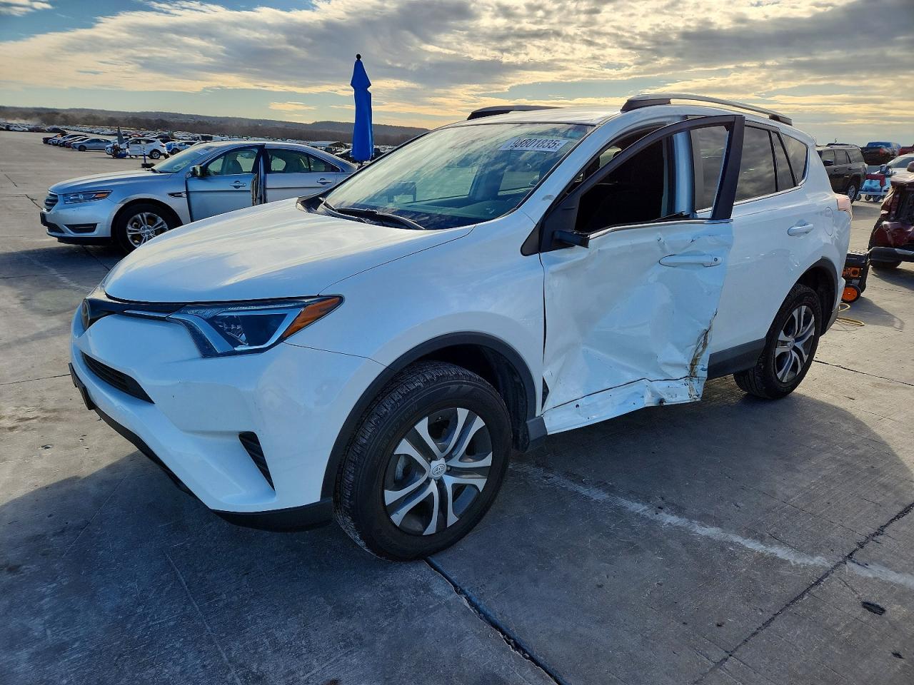 2018 TOYOTA RAV4