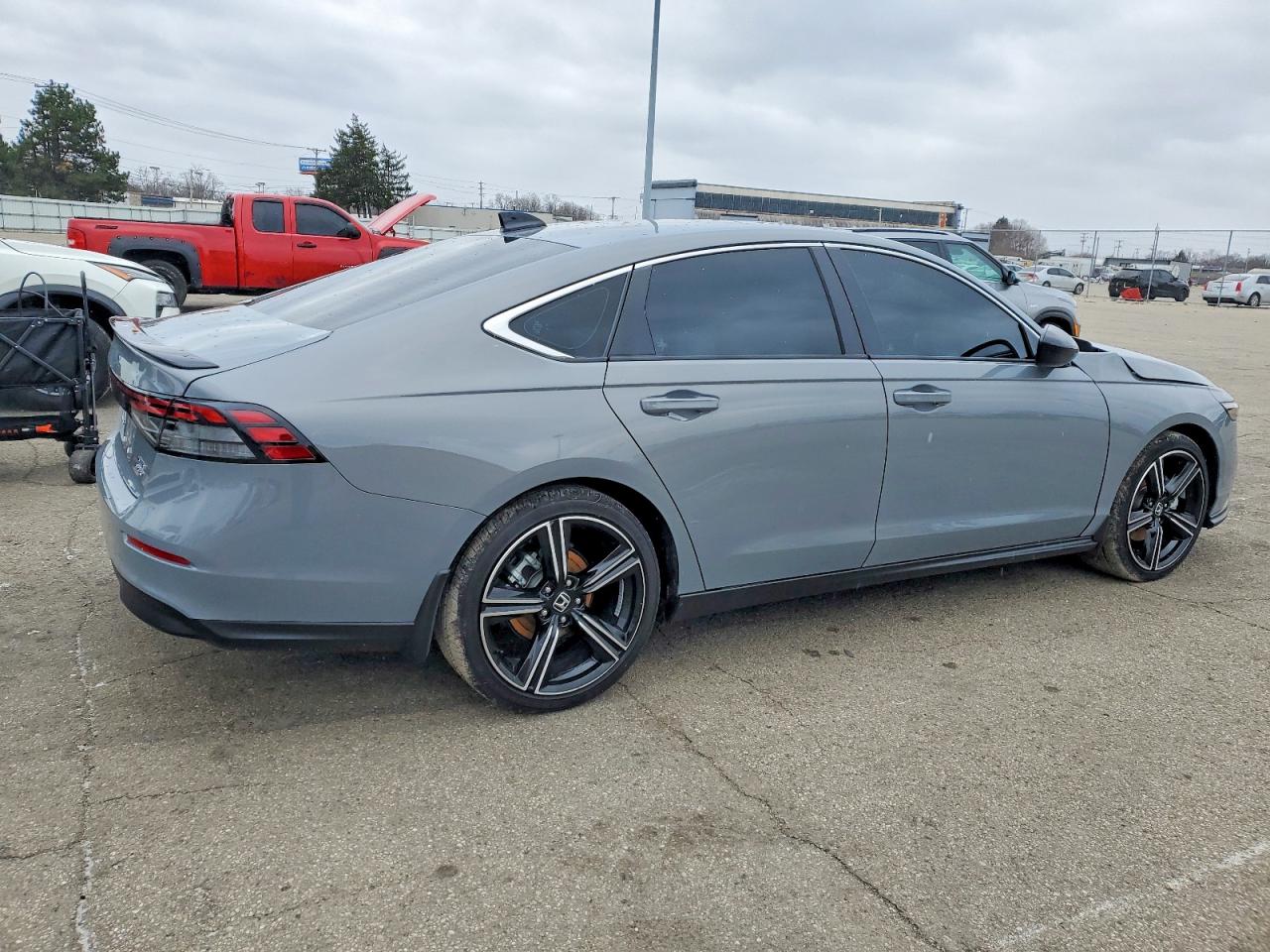 2025 HONDA ACCORD HYBRID SPORT photo 3