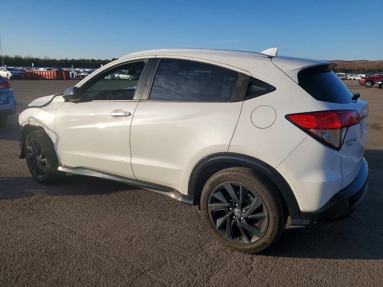 2021 HONDA HR-V SPORT photo 2