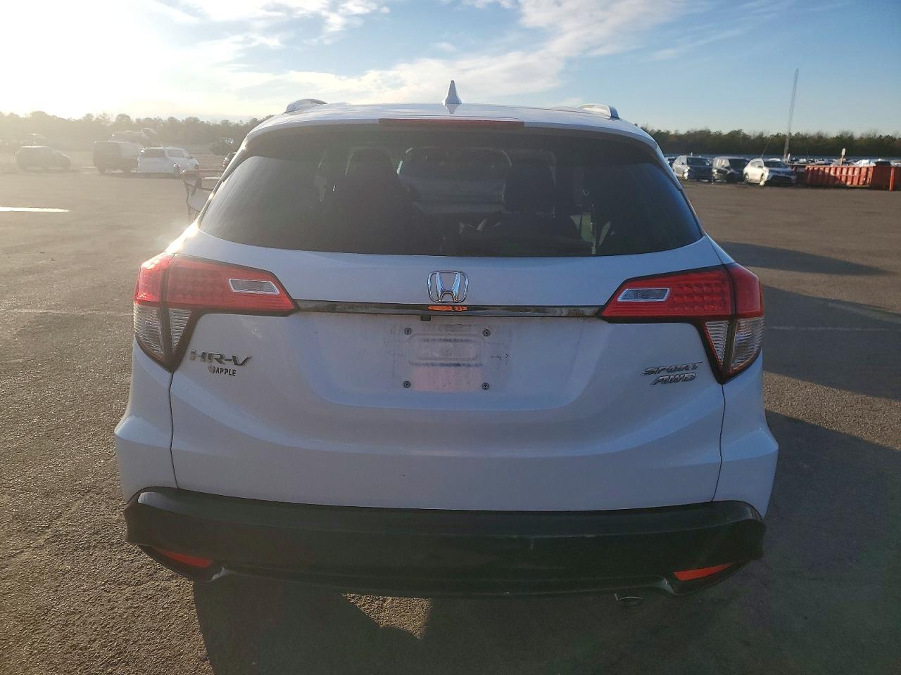 2021 HONDA HR-V SPORT photo 6