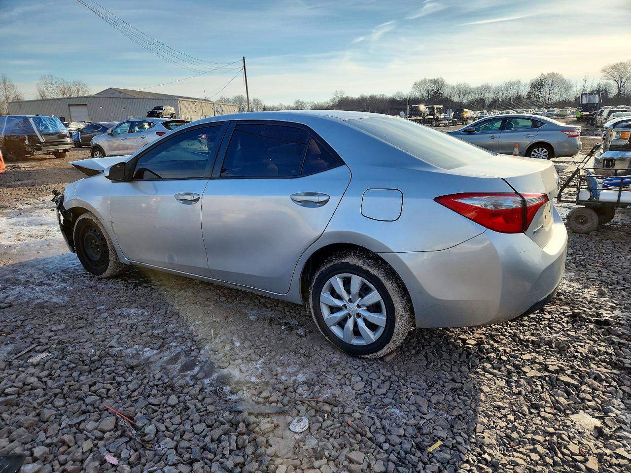2014 TOYOTA COROLLA L photo 2