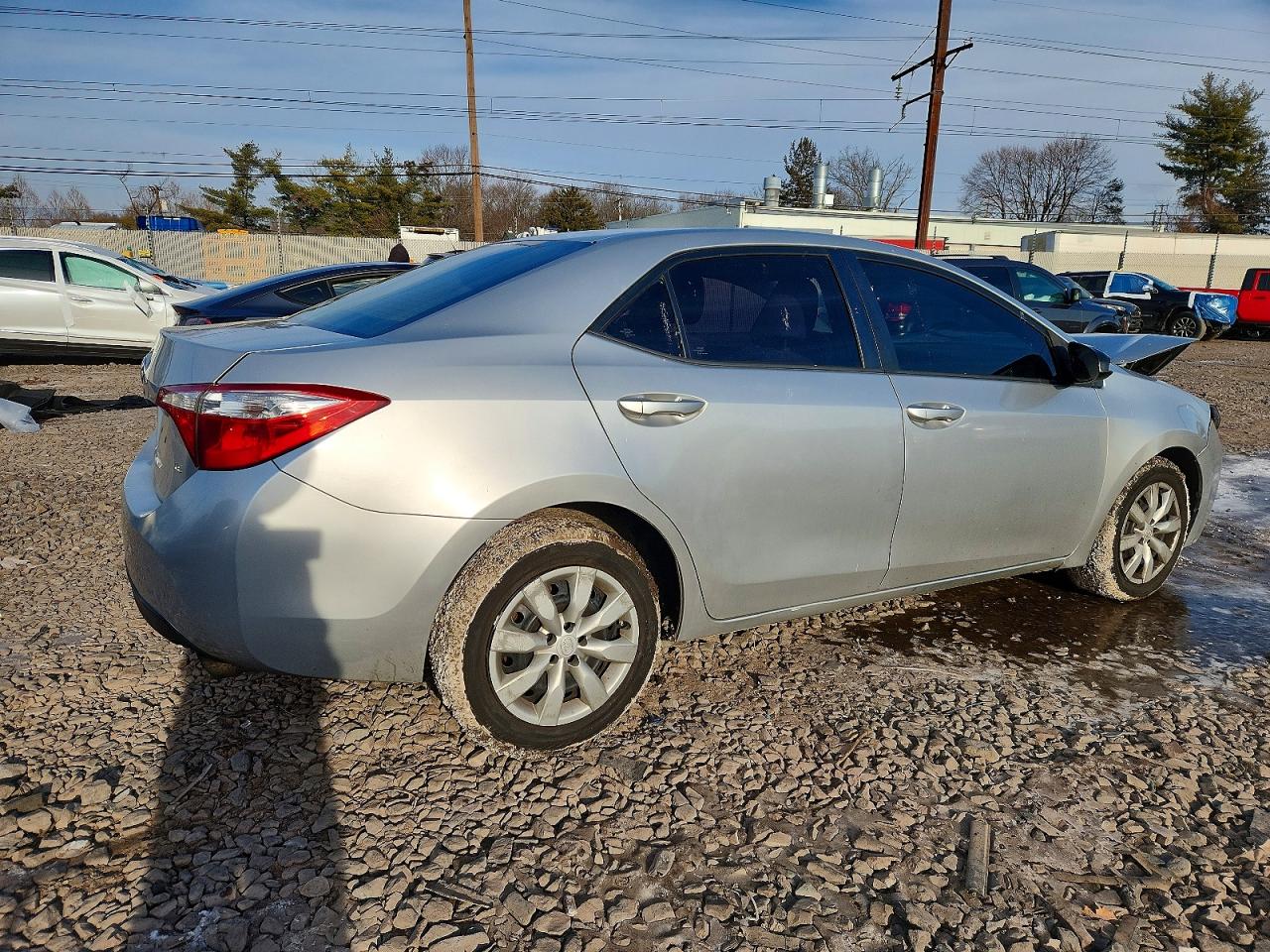 2014 TOYOTA COROLLA L photo 3