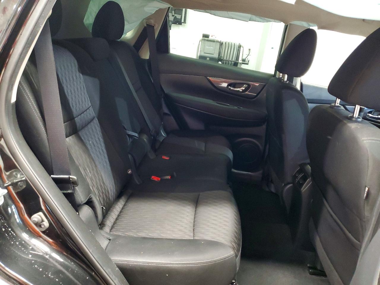 2020 NISSAN ROGUE S photo 11