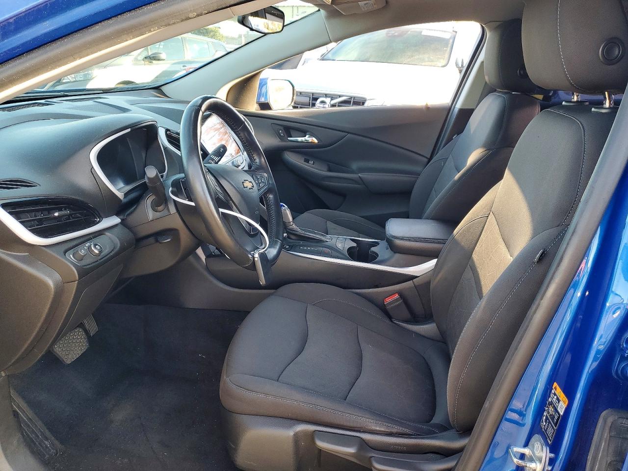 2017 CHEVROLET VOLT LT photo 7