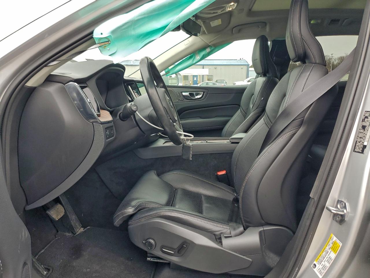 2019 VOLVO XC60 T6 INSCRIPTION photo 7
