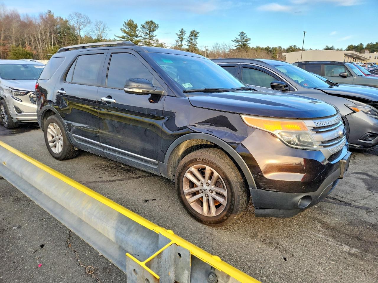 2013 FORD EXPLORER XLT photo 4