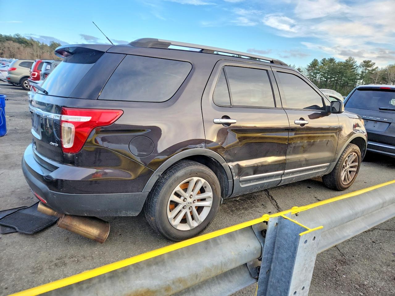 2013 FORD EXPLORER XLT photo 3