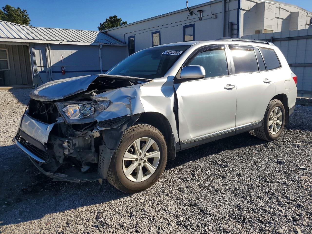 2013 TOYOTA HIGHLANDER