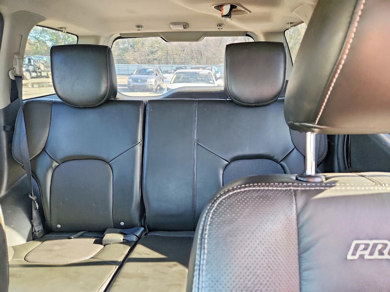 2015 NISSAN XTERRA X photo 10
