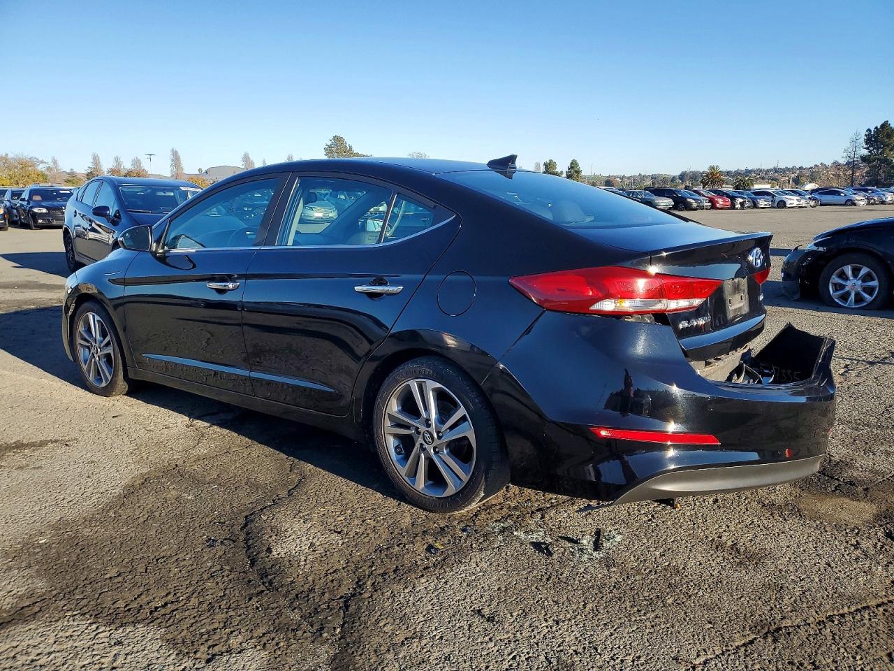 2017 HYUNDAI ELANTRA SE photo 3