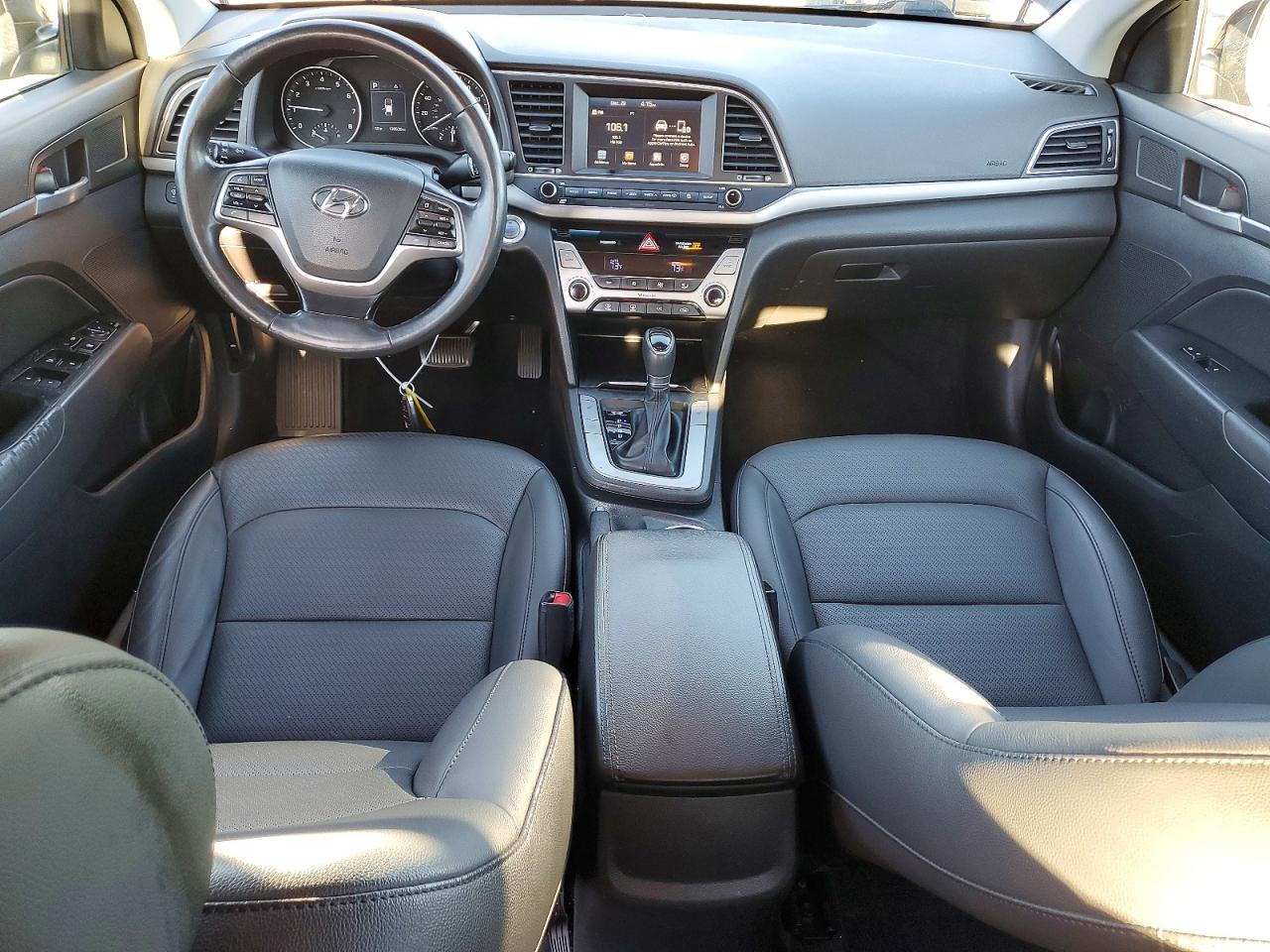 2017 HYUNDAI ELANTRA SE photo 15