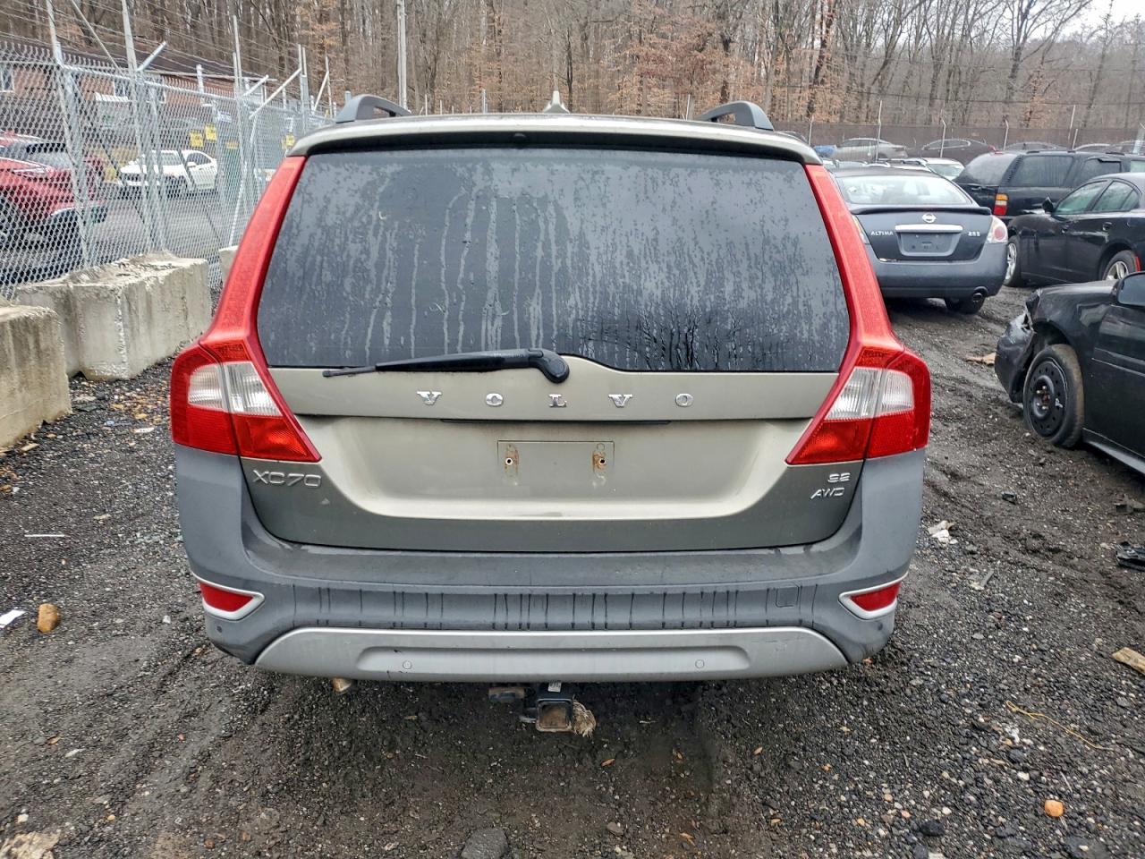 2010 VOLVO XC70 3.2 photo 6