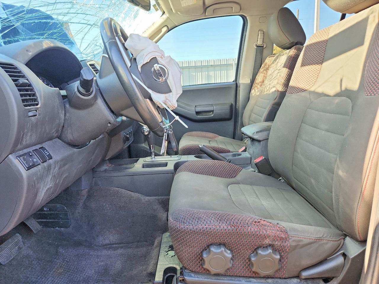 2010 NISSAN XTERRA X photo 13
