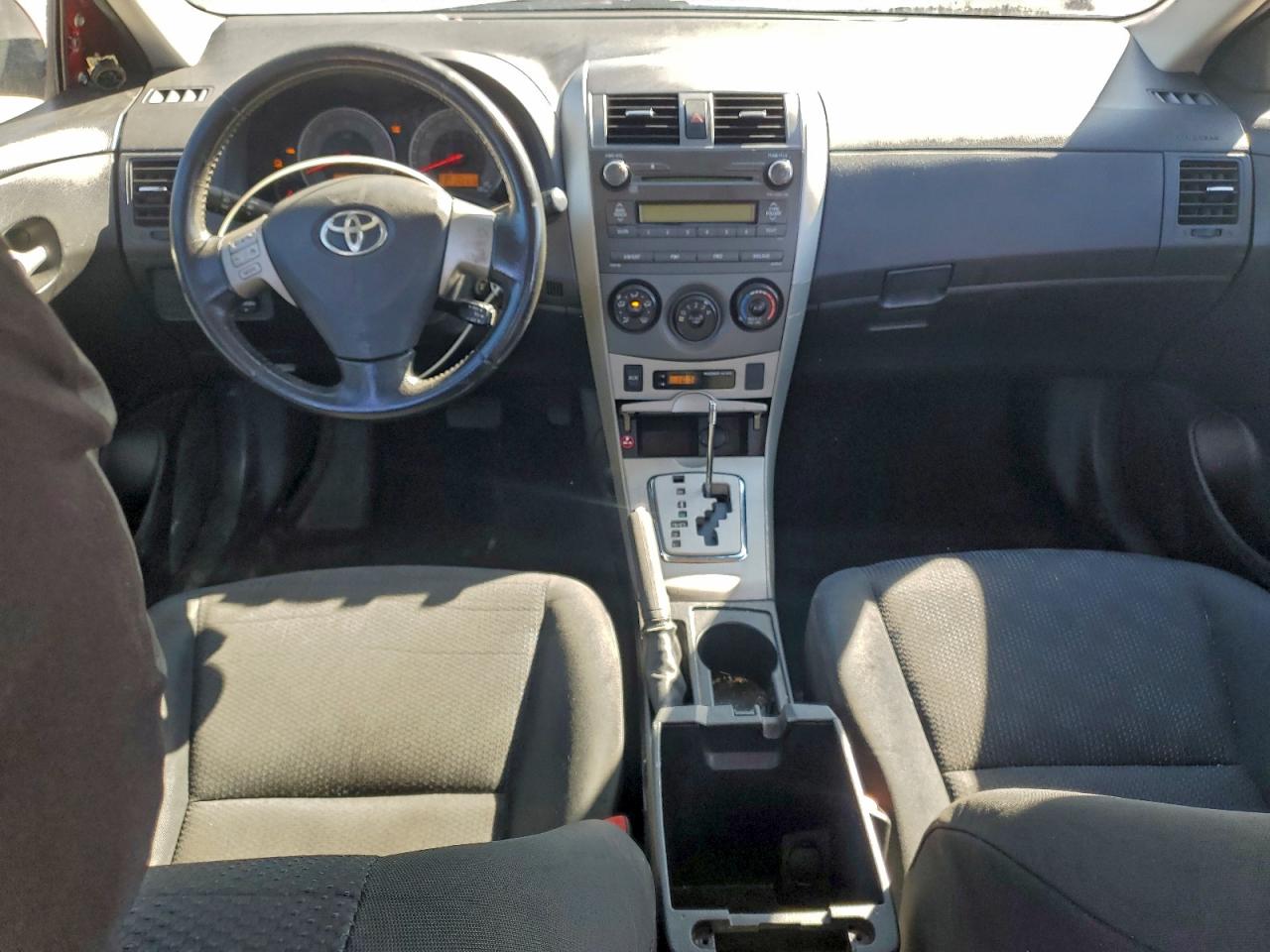 2010 TOYOTA COROLLA BASE photo 8