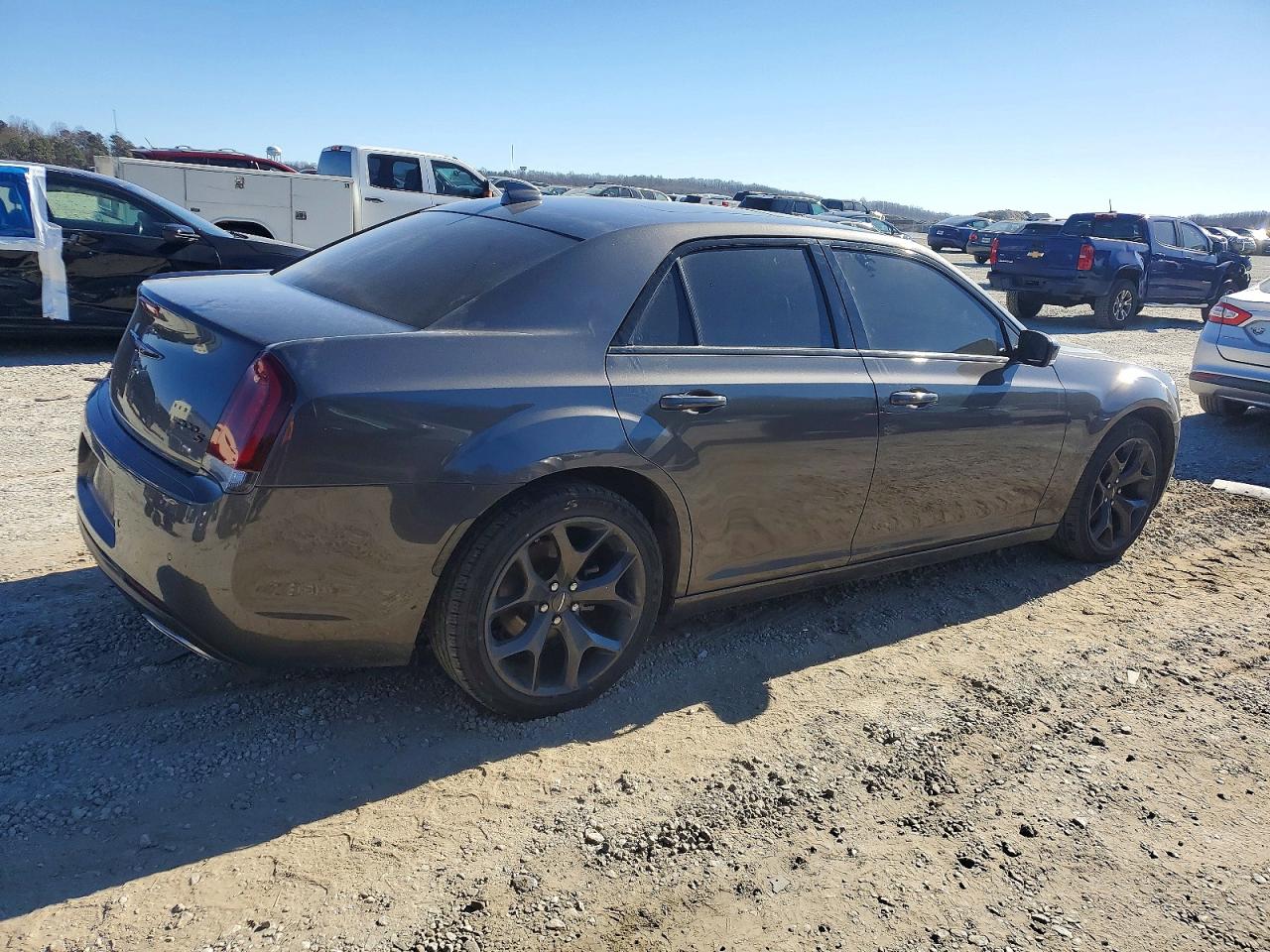 2023 CHRYSLER 300 S photo 3