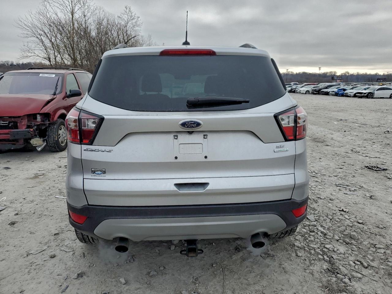 2017 FORD ESCAPE SE photo 6