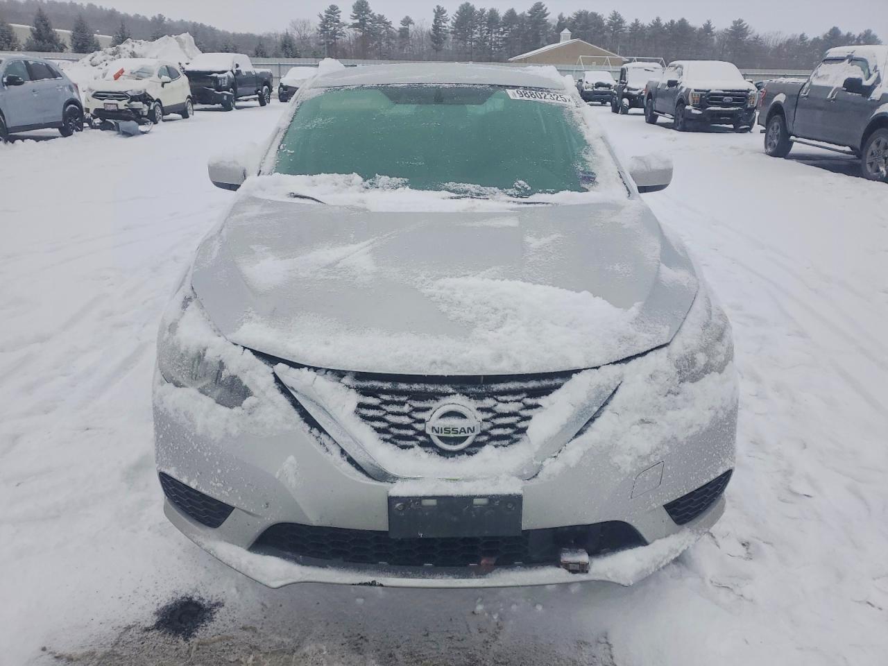 2018 NISSAN SENTRA S photo 5