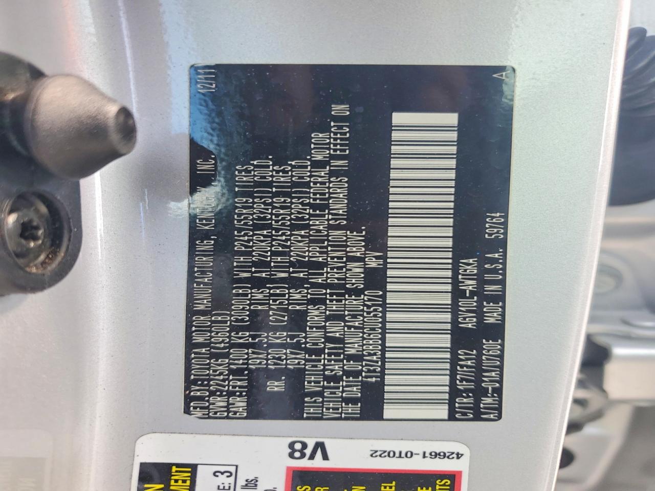 2012 TOYOTA VENZA LE photo 13