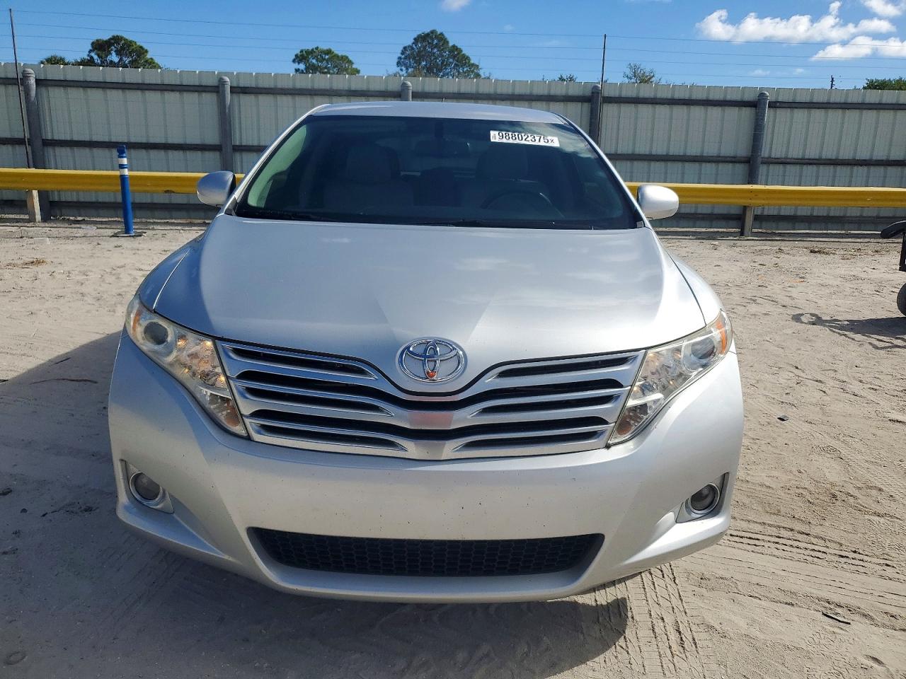 2012 TOYOTA VENZA LE photo 5