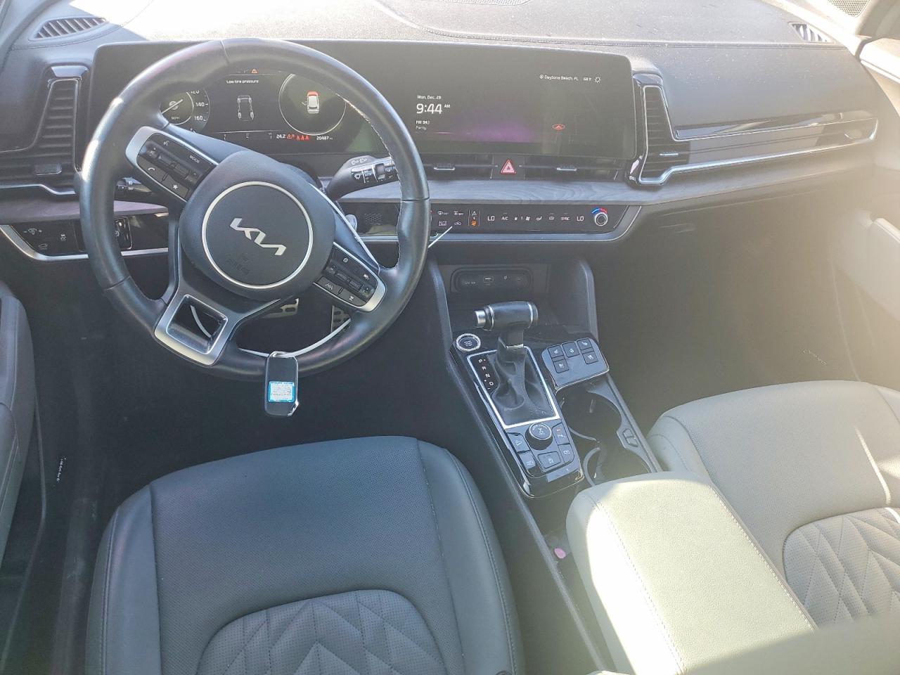 2023 KIA SPORTAGE X-PRO photo 8