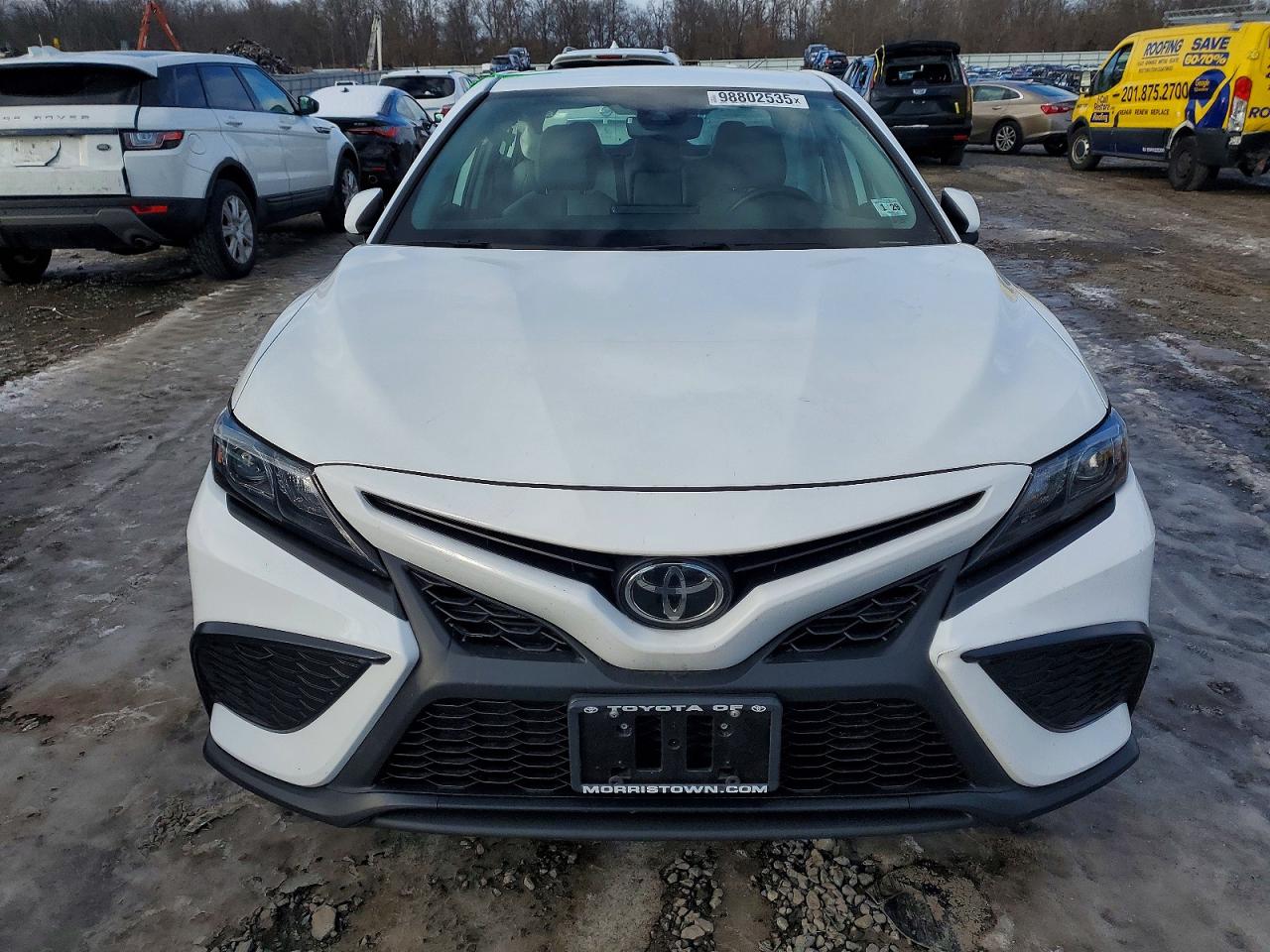2024 TOYOTA CAMRY SE NIGHT SHADE photo 5