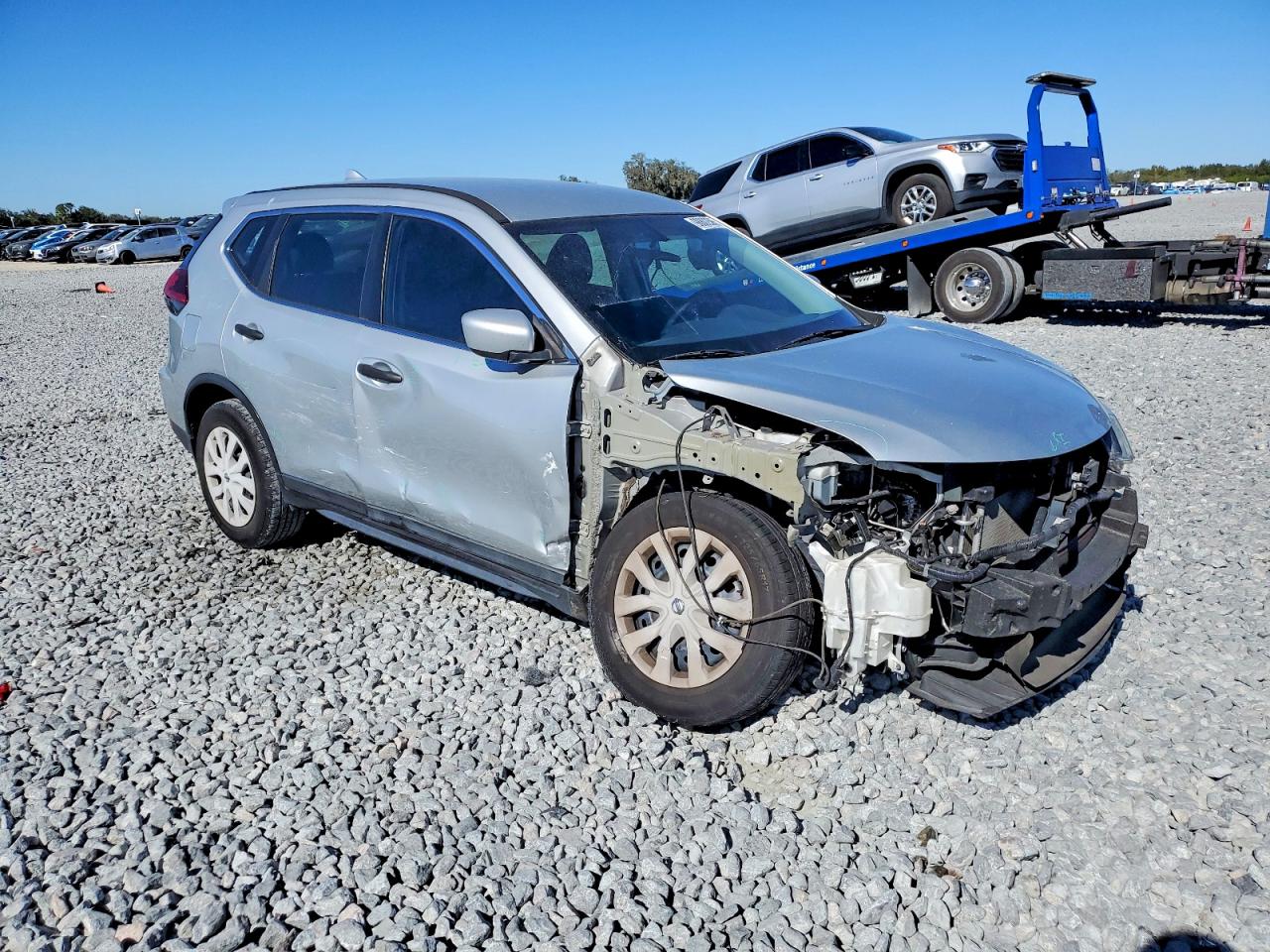 2018 NISSAN ROGUE S photo 4