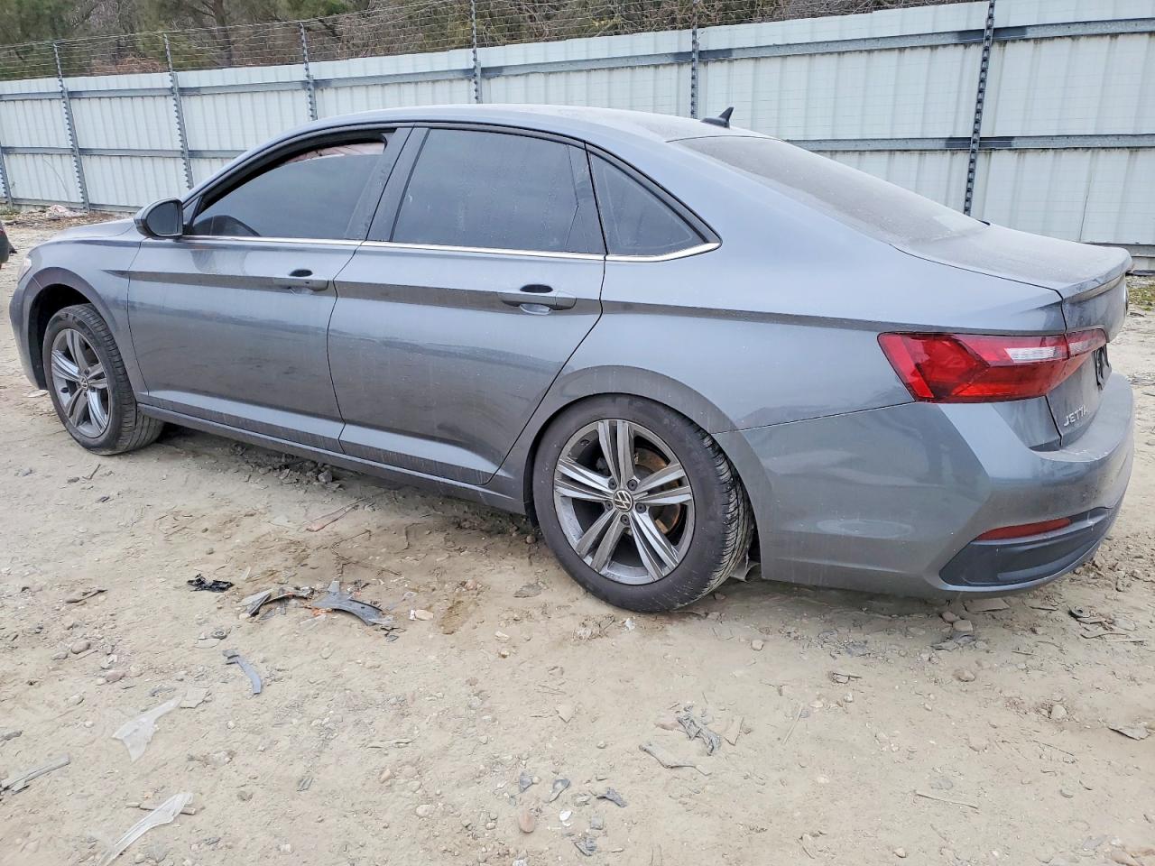 2024 VOLKSWAGEN JETTA SE photo 2