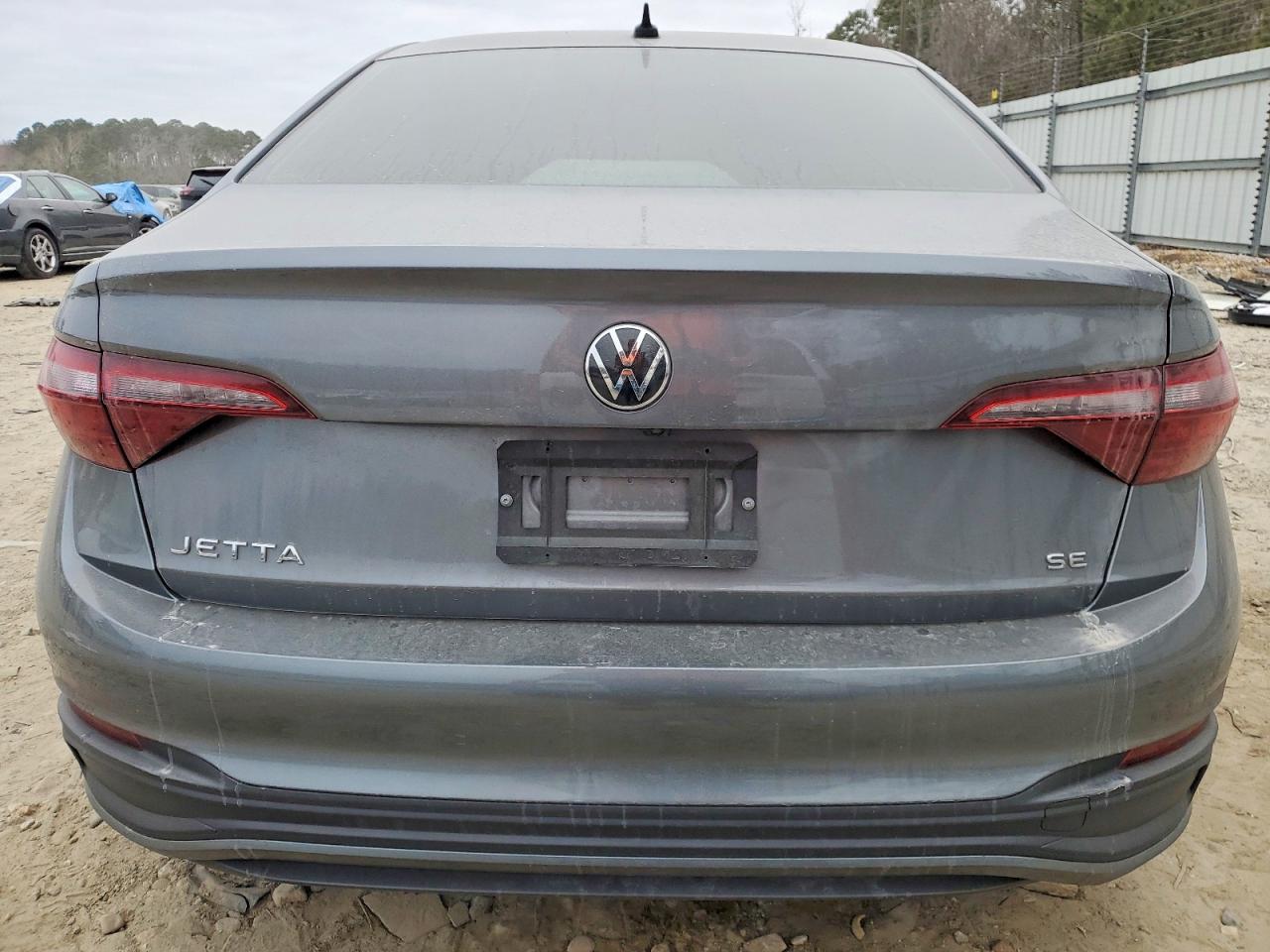 2024 VOLKSWAGEN JETTA SE photo 6