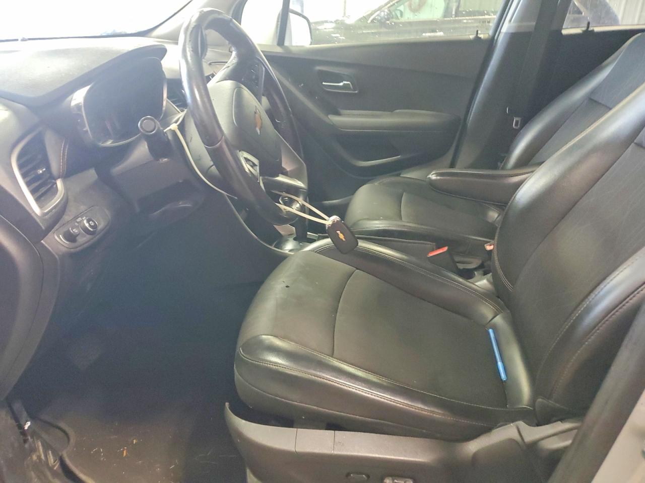 2020 CHEVROLET TRAX 1LT photo 7