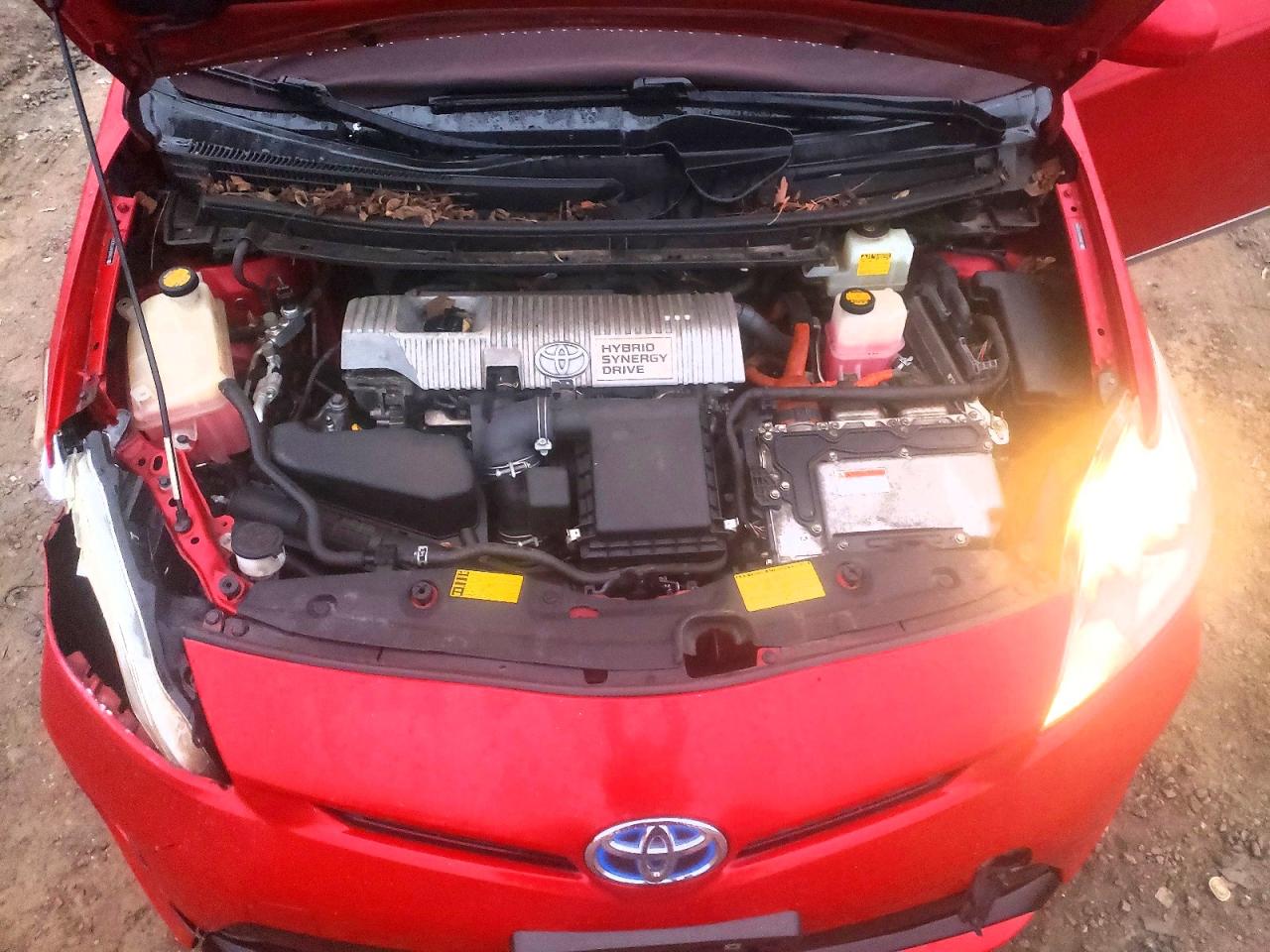 2012 TOYOTA PRIUS photo 11