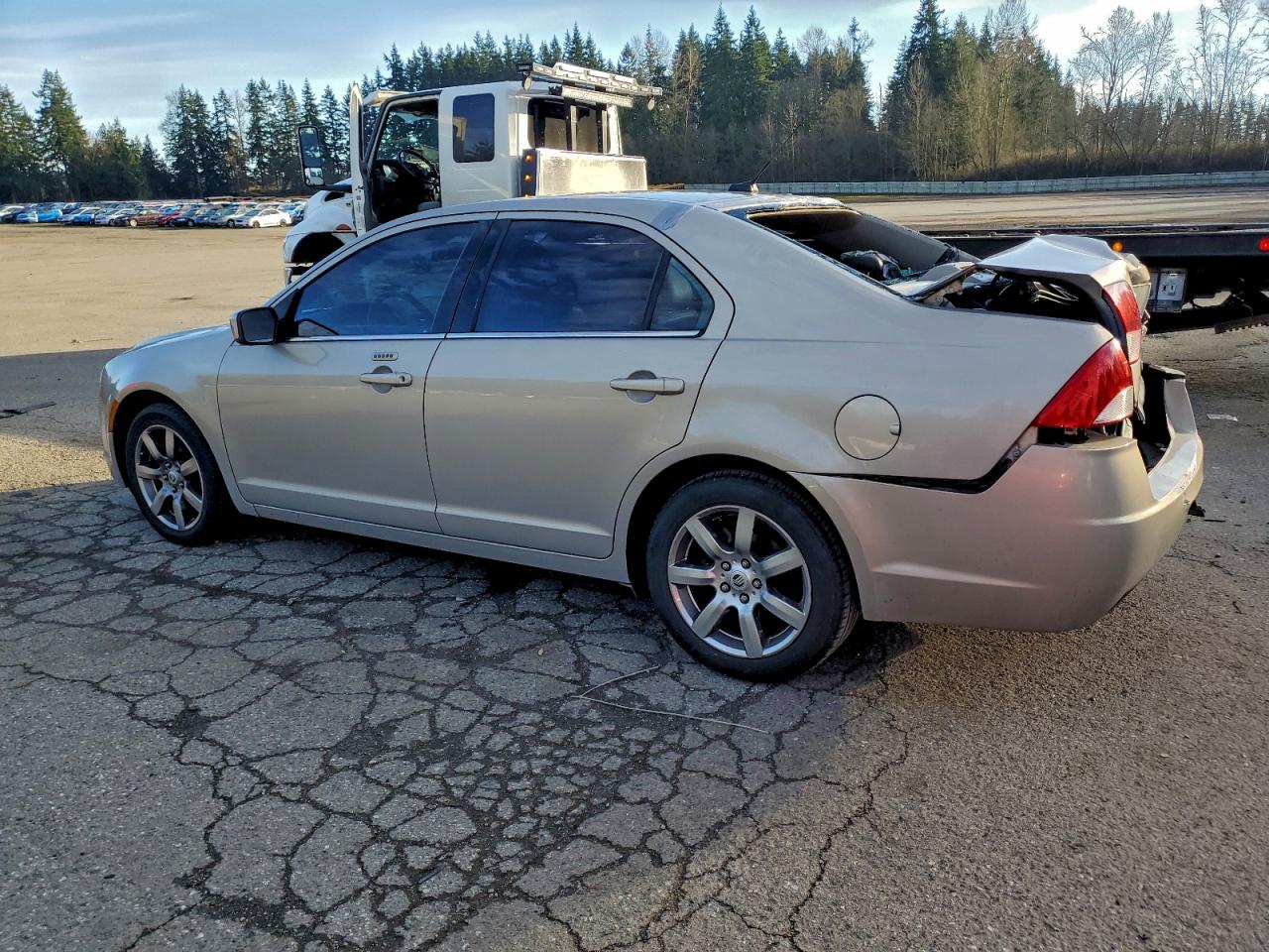 2010 MERCURY MILAN PREMIER photo 2