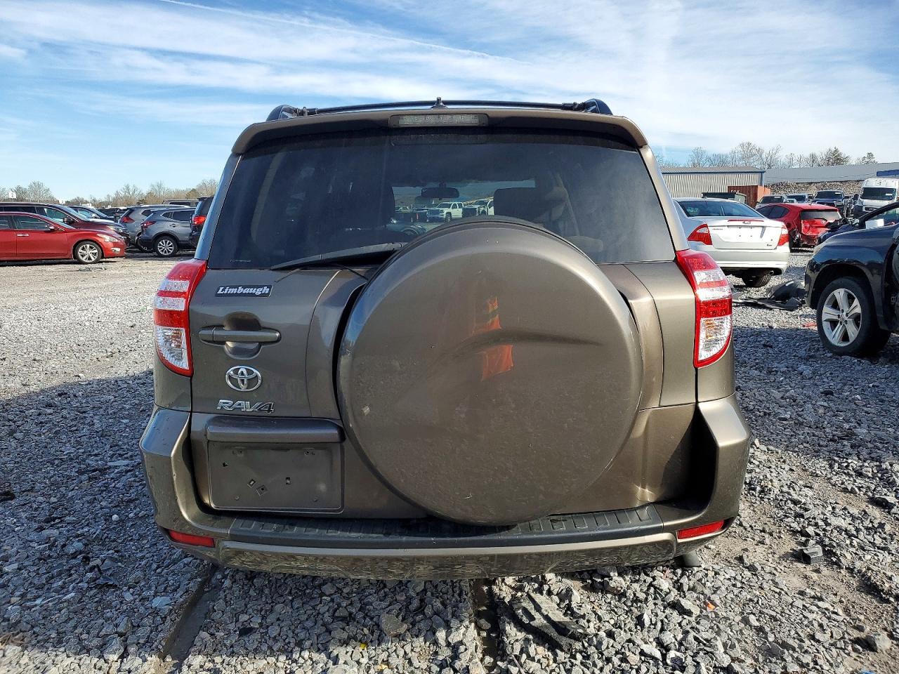2011 TOYOTA RAV4 photo 6