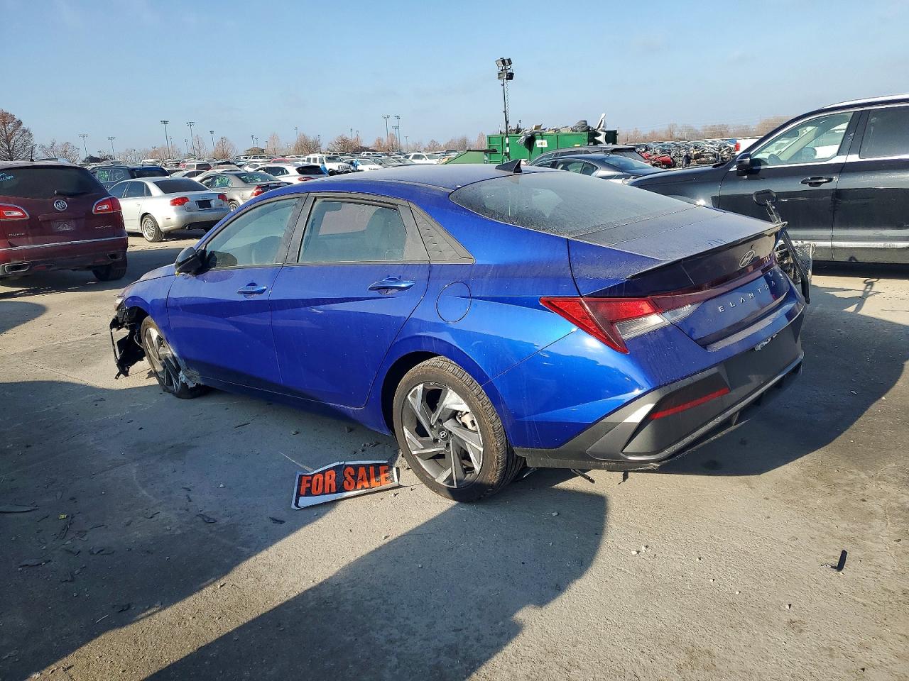 2025 HYUNDAI ELANTRA SEL SPORT photo 2