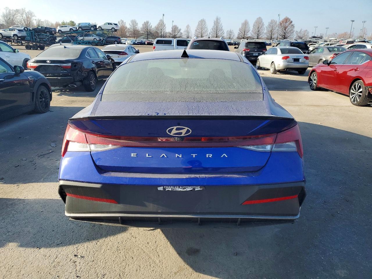 2025 HYUNDAI ELANTRA SEL SPORT photo 6