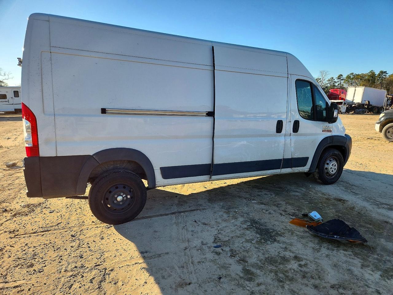 2022 RAM PROMASTER 2500 DELIVERY VAN photo 3
