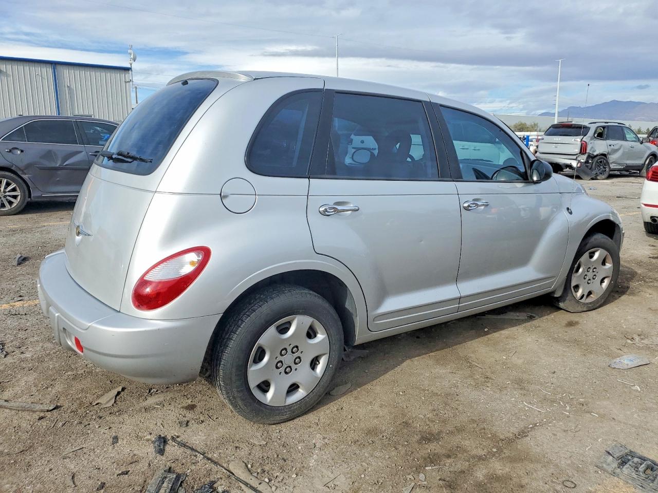 2008 CHRYSLER PT CRUISER photo 3