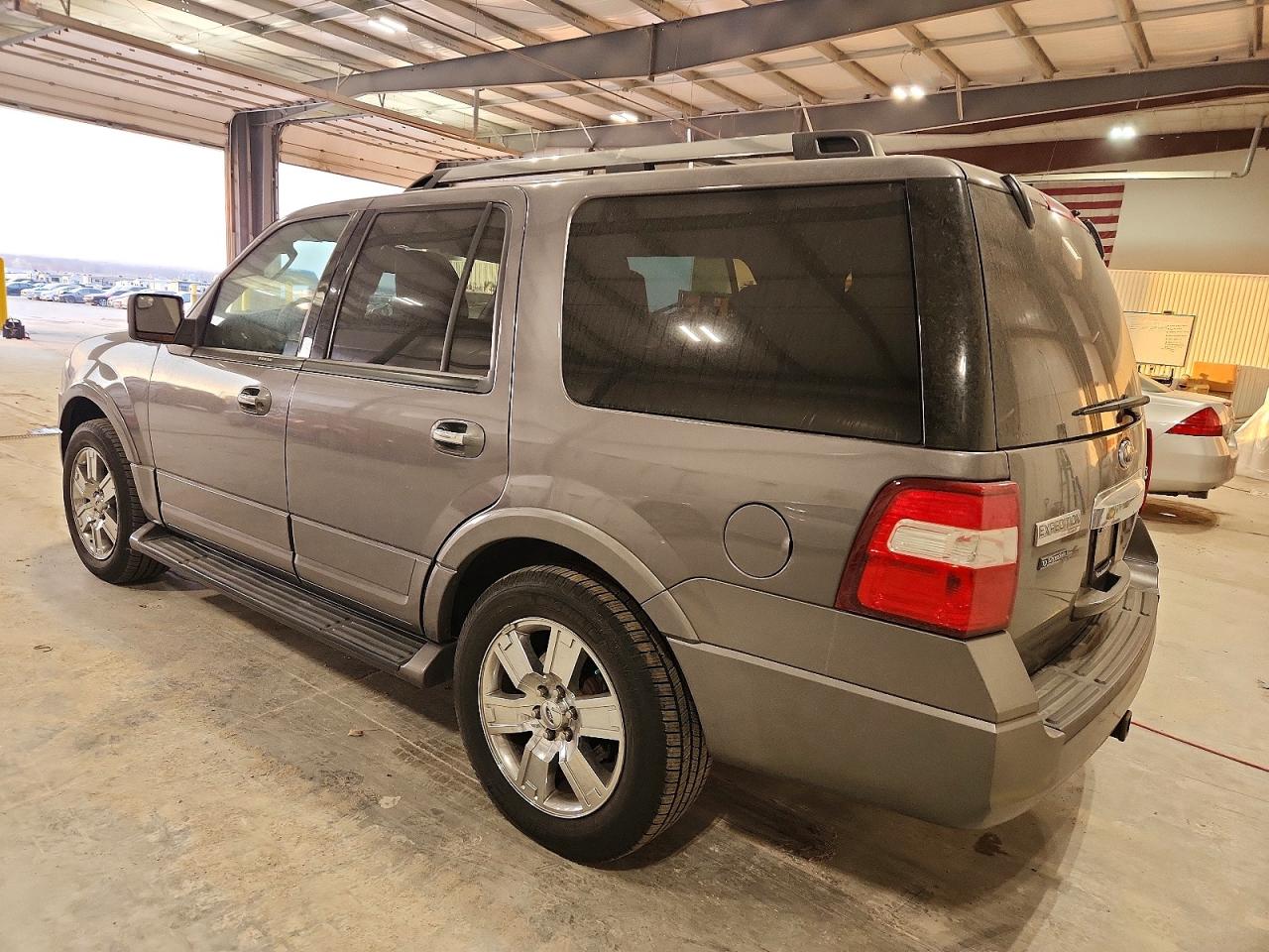 2010 FORD EXPEDITION LIMITED photo 2