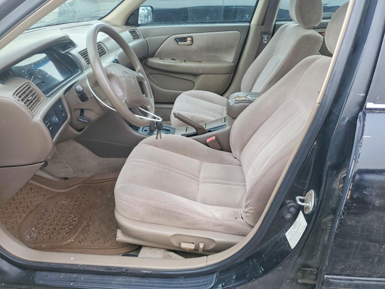1999 TOYOTA CAMRY CE photo 7