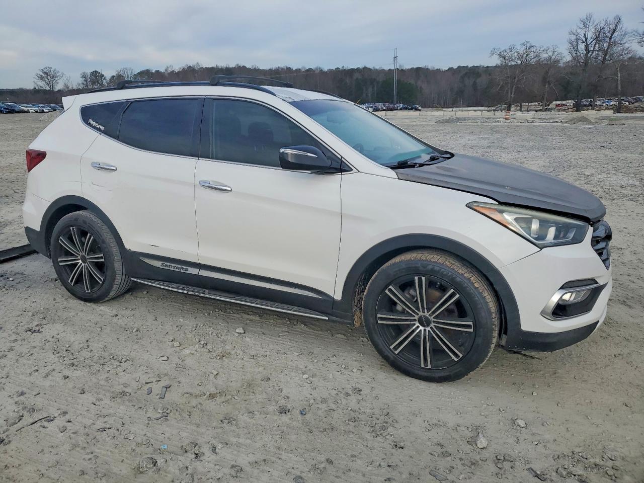 2017 HYUNDAI SANTA FE SPORT photo 4