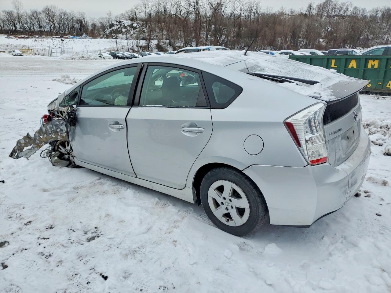 2010 TOYOTA PRIUS photo 2