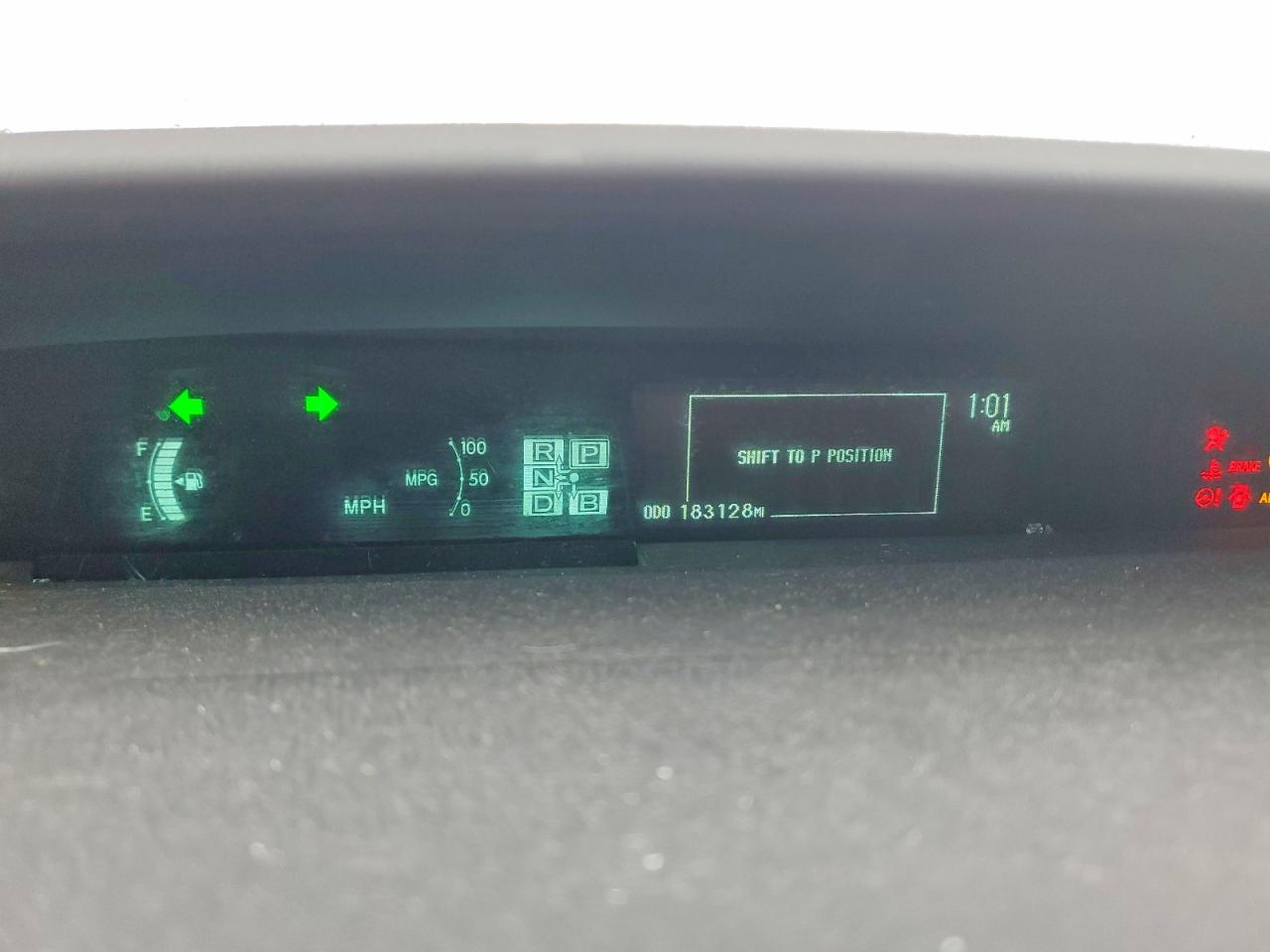 2010 TOYOTA PRIUS photo 9