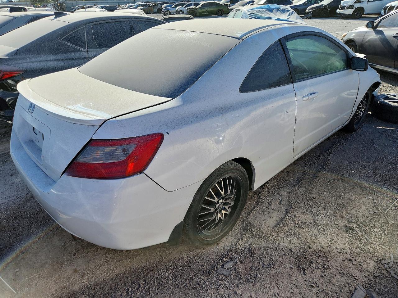 2011 HONDA CIVIC LX photo 3