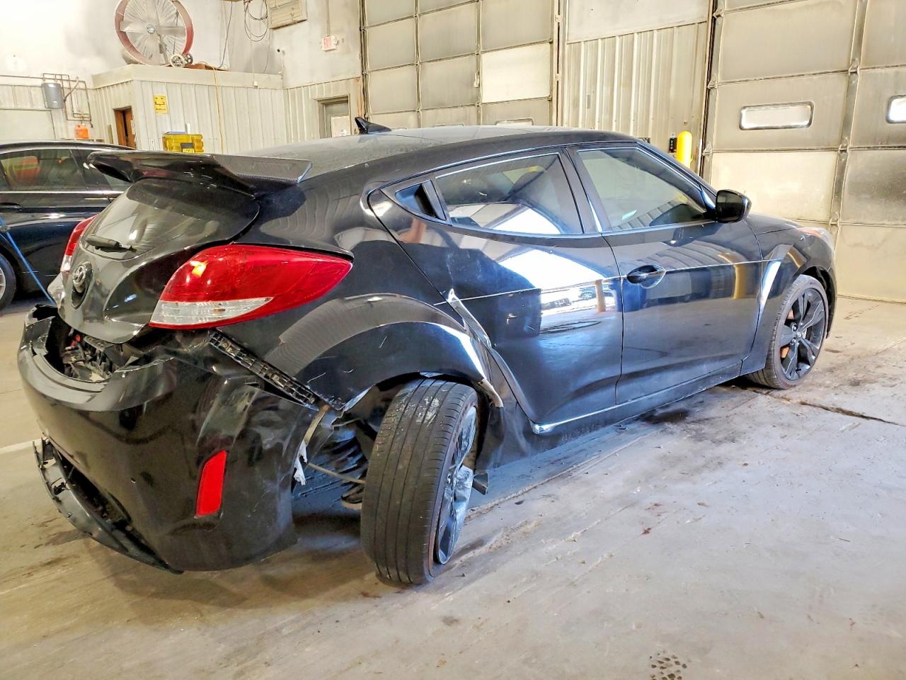 2014 HYUNDAI VELOSTER photo 3