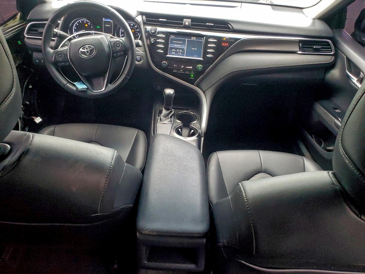 2018 TOYOTA CAMRY L photo 8