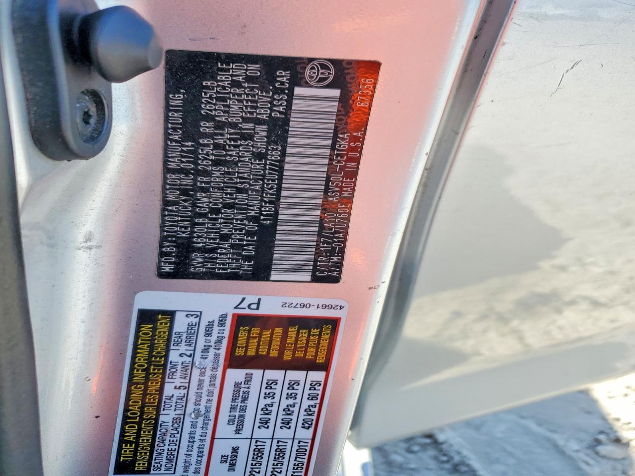 2014 TOYOTA CAMRY L photo 12