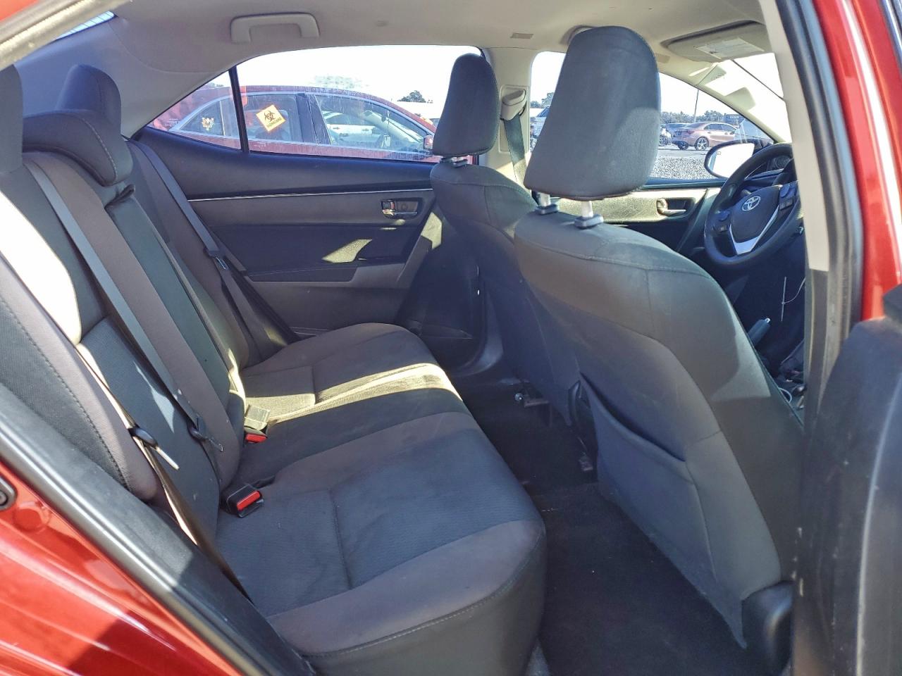 2018 TOYOTA COROLLA L photo 10