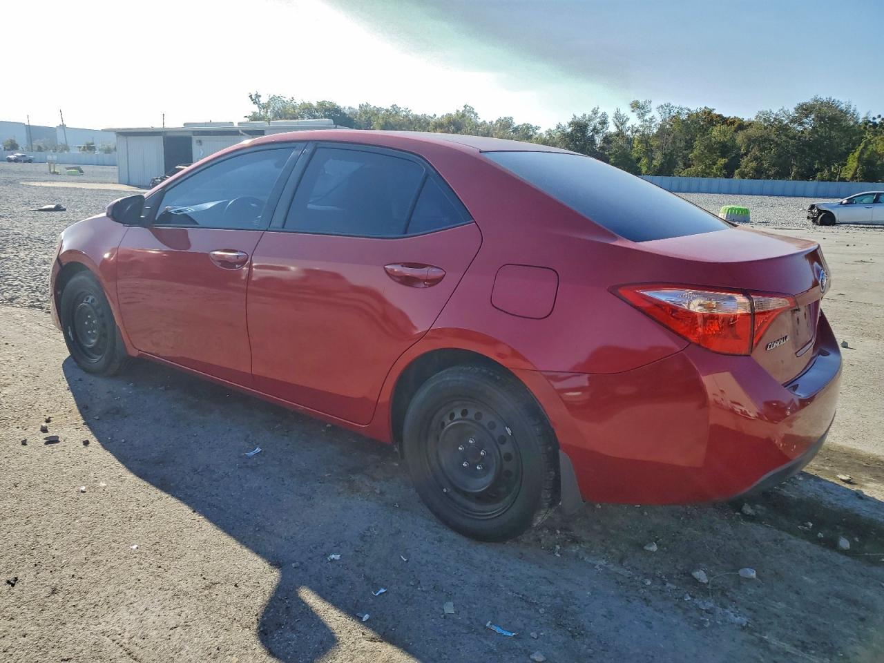 2018 TOYOTA COROLLA L photo 2
