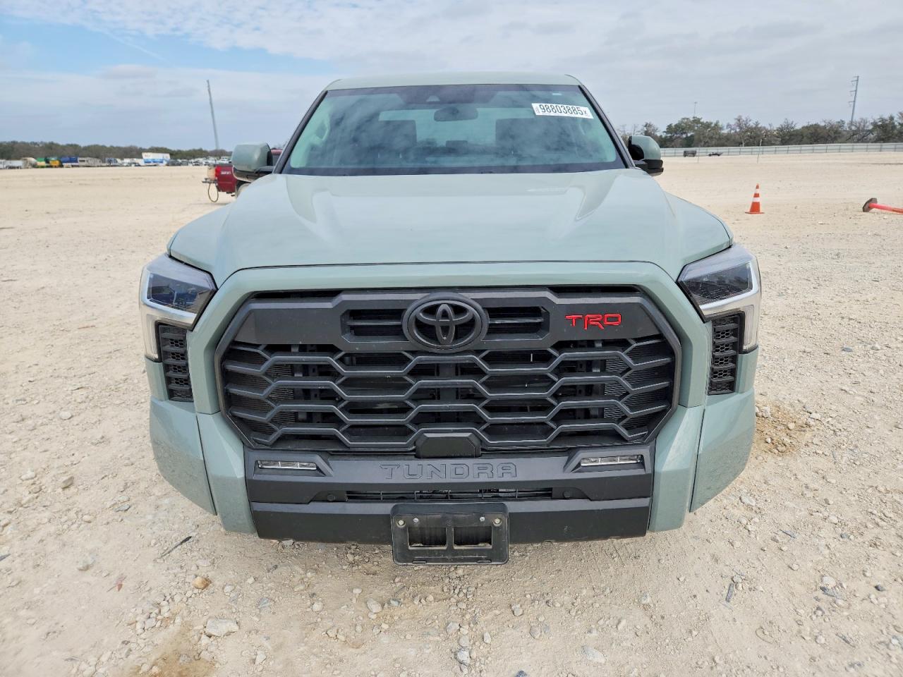2024 TOYOTA TUNDRA CREWMAX SR photo 5