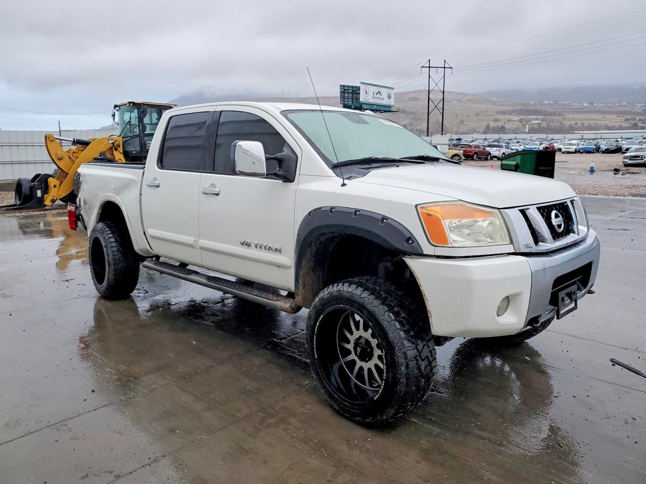 2010 NISSAN TITAN XE photo 4