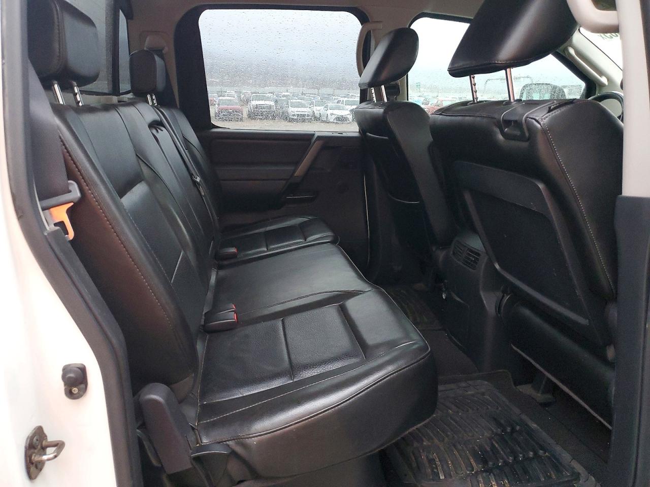 2010 NISSAN TITAN XE photo 10